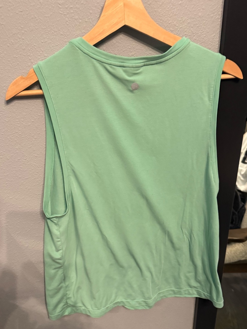 Zella Sleeveless Mint Green Women’s Workout Tank Top🍵🐢 - Picture 5 of 7